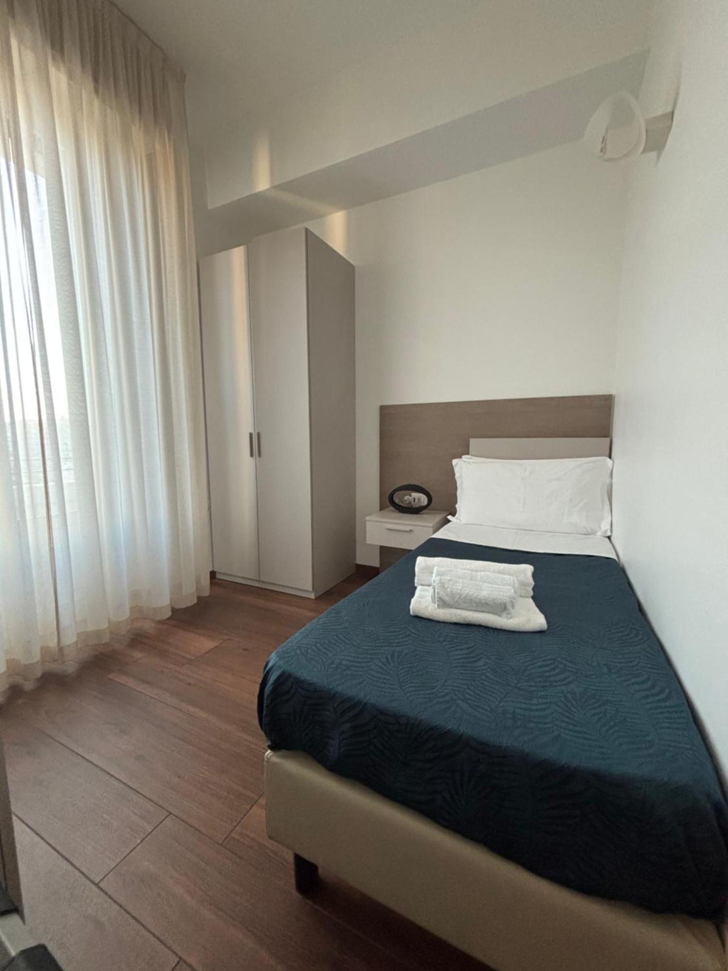 Enjoy Milano Skyline Hotel Exterior foto